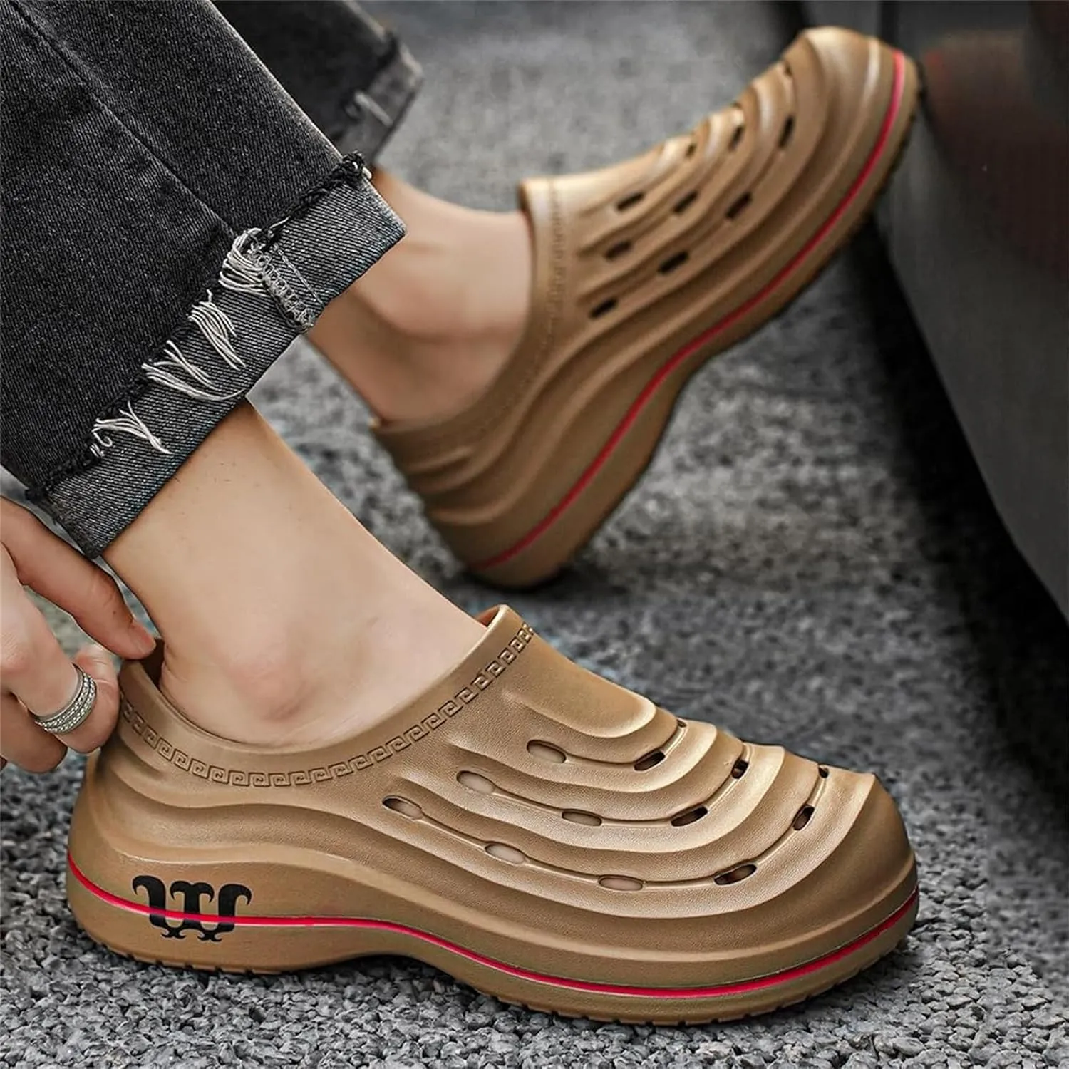 Armadillo Chef Shoes for Men Women Lightweight & Waterproof Non Slip Healthy Clogs Comfortable Oil Resistant Kitchen Garden Nurse Beach Shoes Unisex