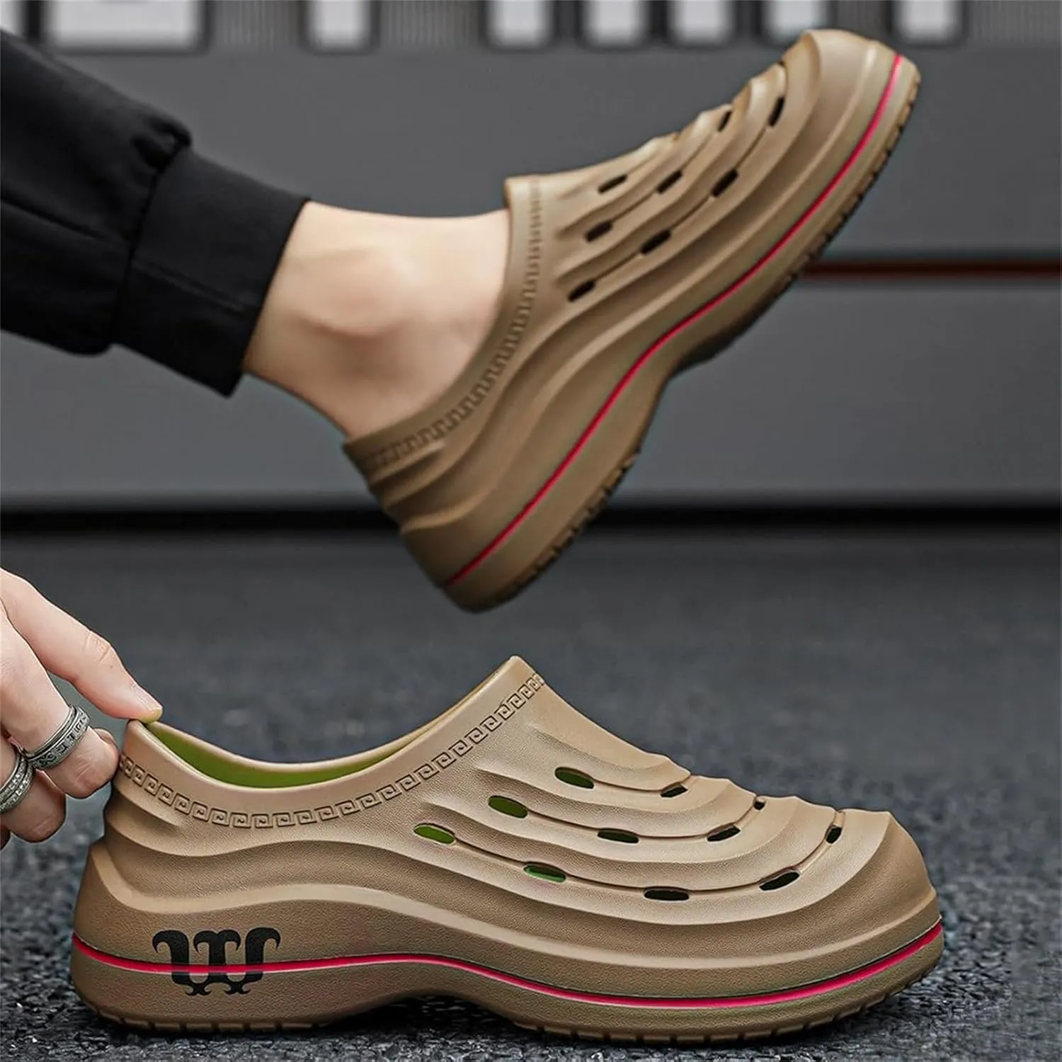 Armadillo Chef Shoes for Men Women Lightweight & Waterproof Non Slip Healthy Clogs Comfortable Oil Resistant Kitchen Garden Nurse Beach Shoes Unisex